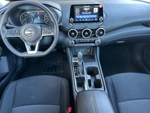 Used 2025 Nissan Sentra SV FWD image 12