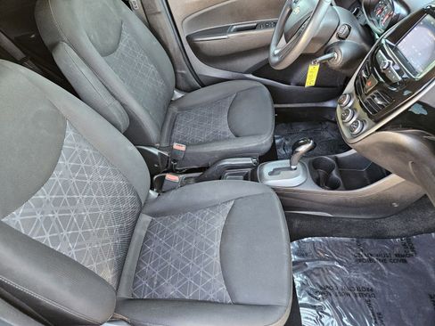 Certified 2021 Chevrolet Spark LT image 18