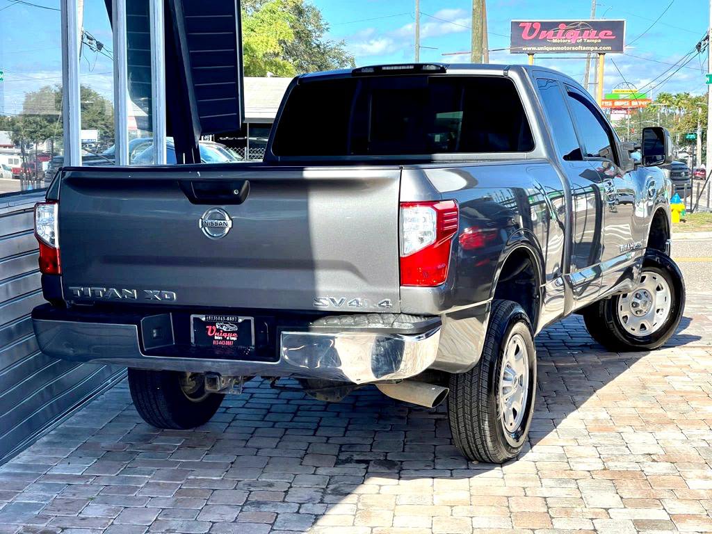 Used 2017 Nissan Titan SV AWD/4WD image 2