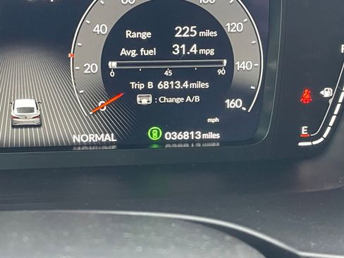 Used 2023 Acura Integra A-Spec image 3