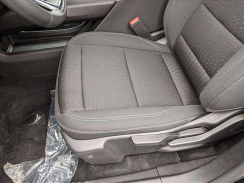 New 2025 Chevrolet Equinox EV LT image 4