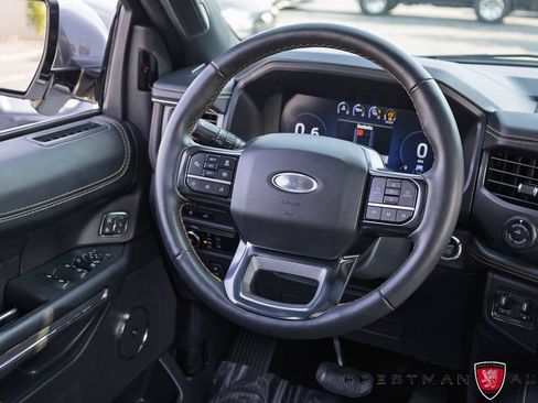 Used 2024 Ford Expedition Max Platinum AWD/4WD image 43