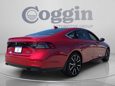 New 2026 Honda Accord Touring image 5