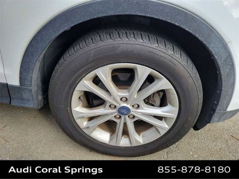 Used 2019 Ford Escape SE image 20