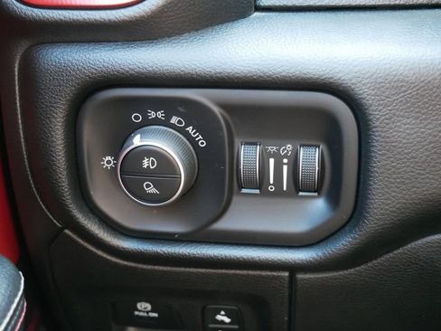 Used 2019 RAM 1500 Rebel w/ Rebel Level 2 Equipment Group AWD/4WD image 25
