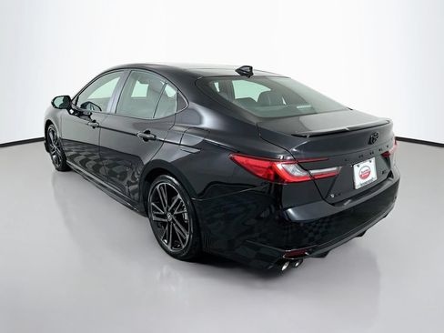 Used 2026 Toyota Camry XSE w/ Premium Plus Package FWD image 7