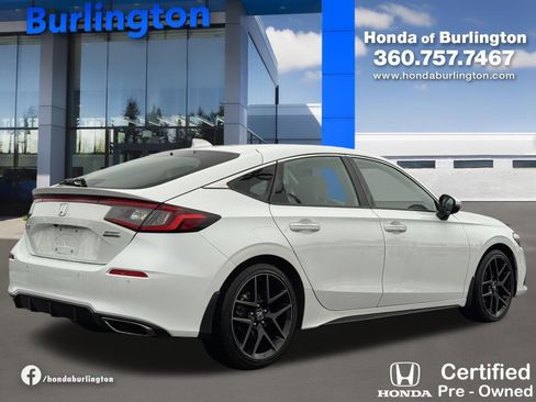 Used 2023 Honda Civic Sport Touring image 7