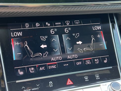 Used 2025 Audi RS Q8 performance AWD/4WD image 30