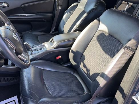 Used 2017 Dodge Journey Crossroad w/ Rear Seat Video Group I image 9
