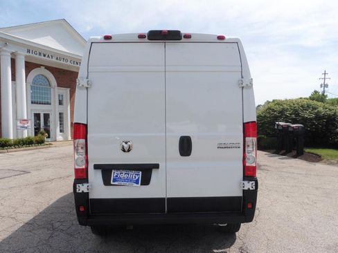 Used 2025 RAM ProMaster 2500 w/ Convenience Group FWD image 27
