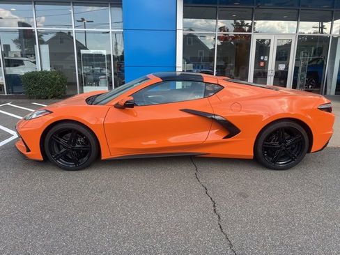 Used 2023 Chevrolet Corvette Stingray image 3