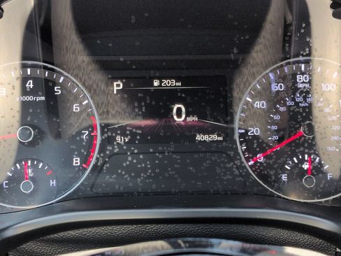 Used 2023 Kia Forte GT-Line w/ GT-Line Technology Package FWD image 27