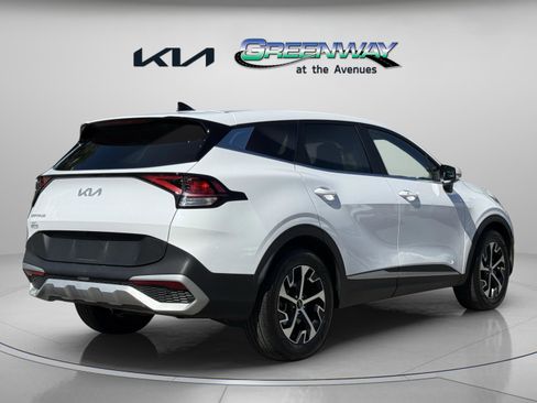 Used 2024 Kia Sportage EX FWD image 7
