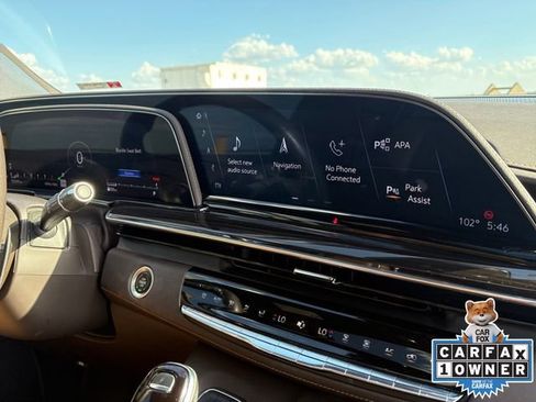 Used 2022 Cadillac Escalade Sport w/ Touring Package RWD image 8