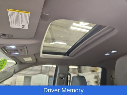 Used 2022 Chevrolet Silverado 1500 LTZ w/ LTZ Premium Package image 37