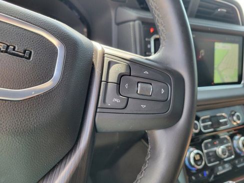 Used 2024 GMC Yukon XL Denali Ultimate AWD/4WD image 12
