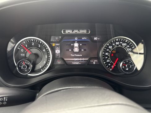 Used 2025 RAM 1500 Big Horn AWD/4WD image 8