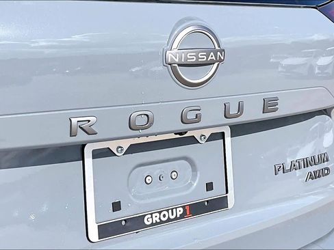 New 2026 Nissan Rogue Platinum w/ Platinum Premium Package AWD/4WD image 8