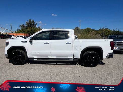 New 2026 GMC Sierra 1500 SLT w/ SLT Premium Plus Package AWD/4WD image 4
