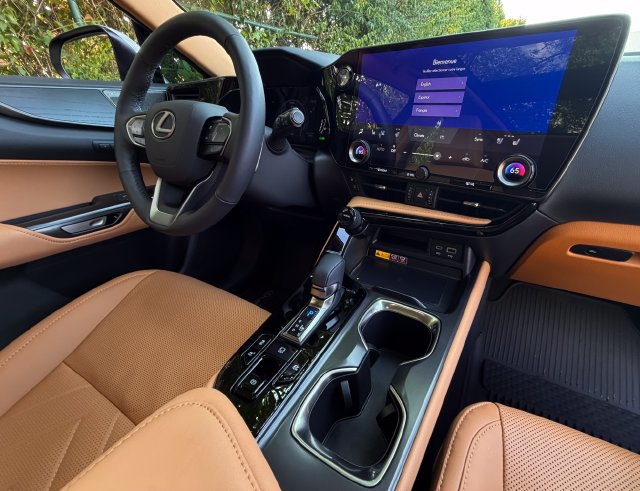 Certified 2026 Lexus NX 350 AWD w/ Luxury Package image 27