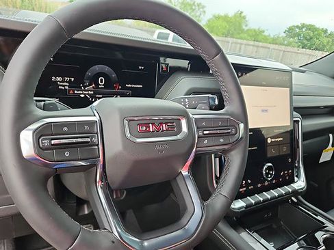 Used 2026 GMC Yukon Elevation RWD image 12