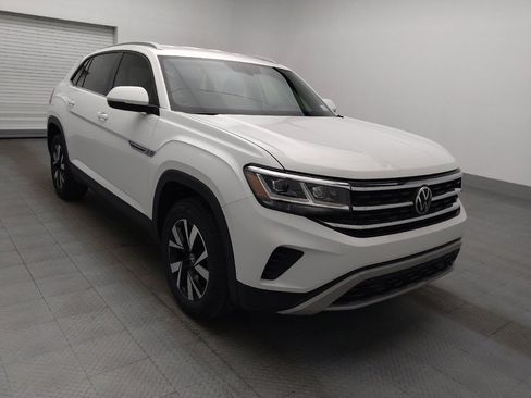 Used 2022 Volkswagen Atlas Cross Sport SE FWD image 13