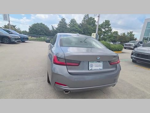 Used 2025 BMW 330i Sedan w/ Convenience Package RWD image 45