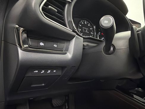 Used 2025 MAZDA CX-30 2.5 Turbo w/ Premium Package image 33