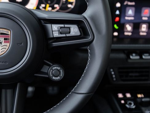 Certified 2026 Porsche 911 GT3 image 16