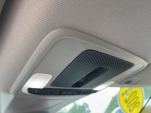 Used 2024 Honda Civic EX-L image 31