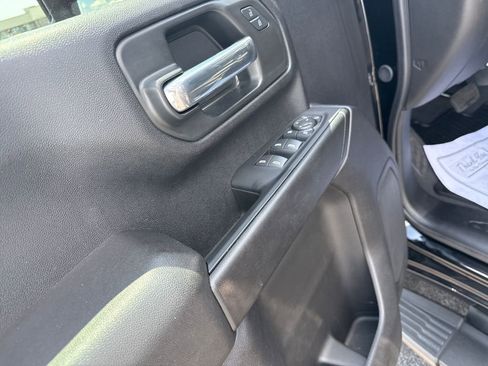 Used 2024 Chevrolet Silverado 2500 Custom w/ Custom Value Package AWD/4WD image 14