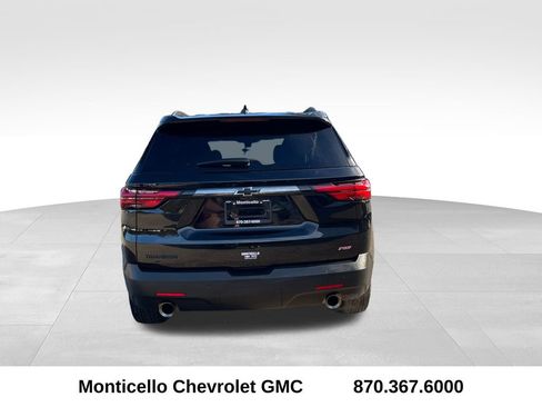 Used 2022 Chevrolet Traverse RS w/ LPO, Floor Liner Package image 4