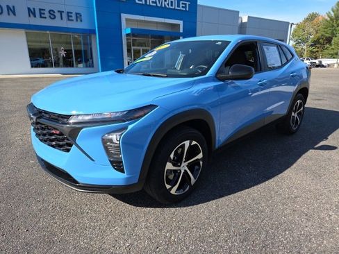 Used 2024 Chevrolet Trax RS w/ Sunroof Package image 68
