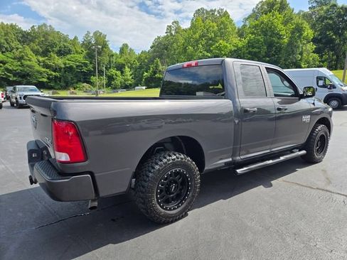 Used 2019 RAM 1500 Express AWD/4WD image 7
