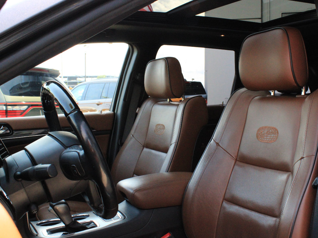 Used 2021 Jeep Grand Cherokee Overland AWD/4WD image 10