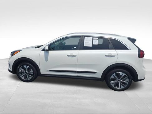 Used 2022 Kia Niro EX FWD image 2