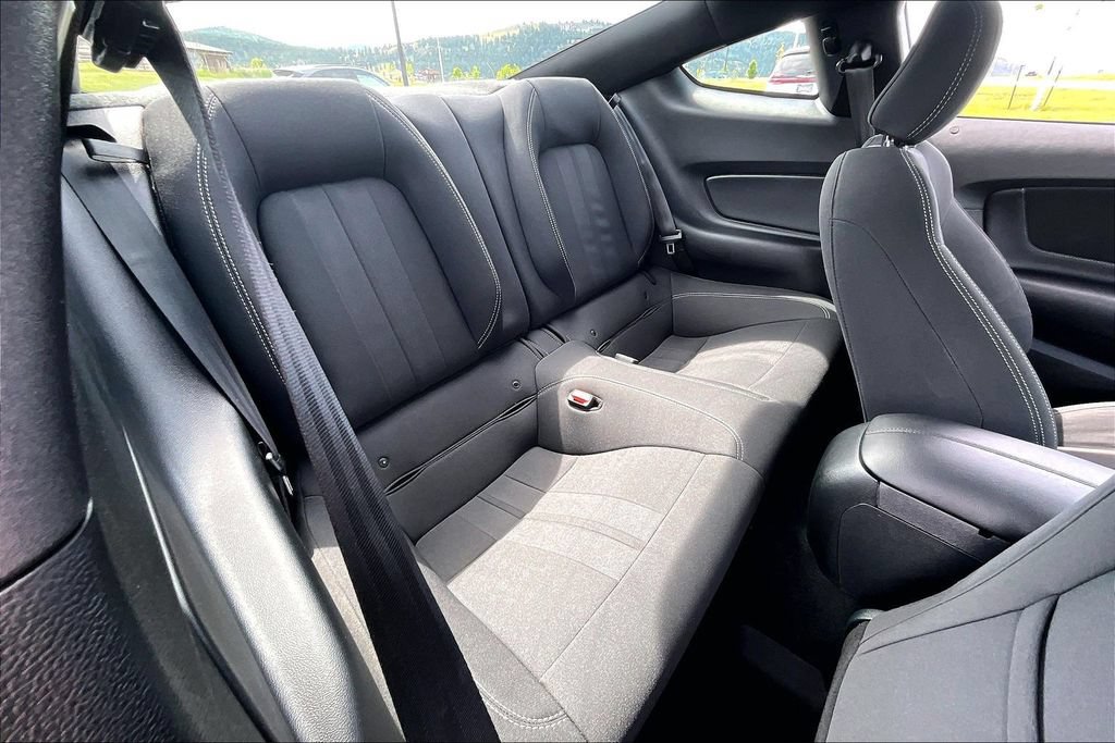 Used 2022 Ford Mustang GT RWD image 27