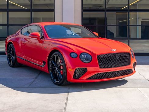 Used 2024 Bentley Continental GT image 40