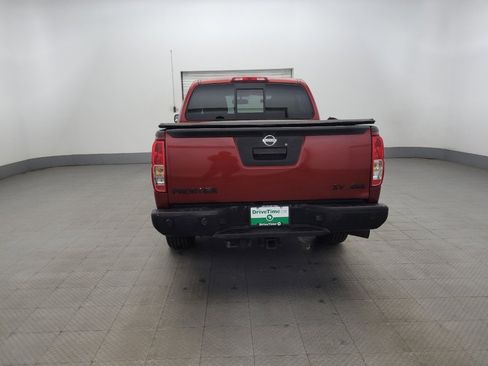 Used 2017 Nissan Frontier SV w/ SV Value Truck Package image 6