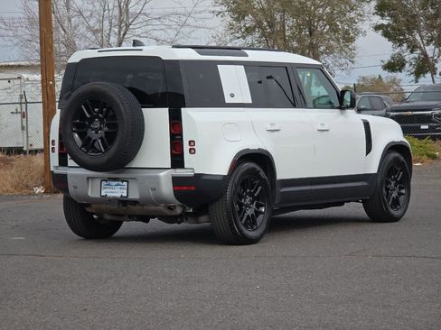 Used 2024 Land Rover Defender 110 S image 2