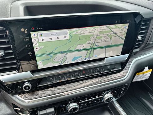 New 2026 GMC Sierra 1500 SLT AWD/4WD image 28