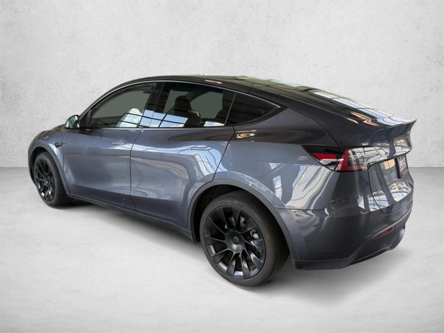 Used 2023 Tesla Model Y Long Range AWD/4WD image 7