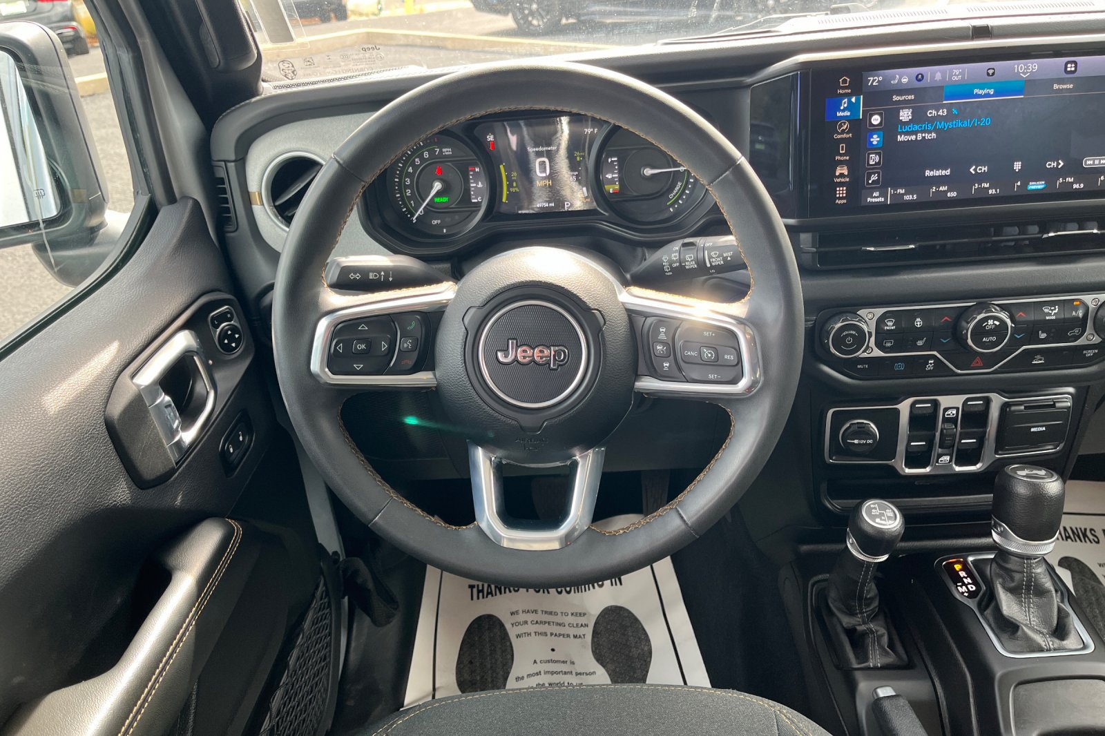 Used 2024 Jeep Wrangler Unlimited Sahara AWD/4WD image 44