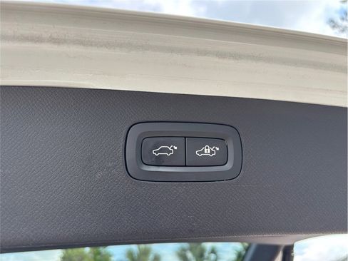 Used 2019 Volvo XC90 T6 Inscription w/ Protection Package Premier image 53