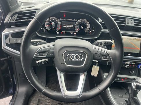 Used 2022 Audi Q3 2.0T Premium Plus image 17