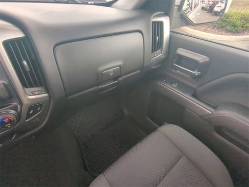 Used 2018 Chevrolet Silverado 1500 LT w/ All Star Edition image 16