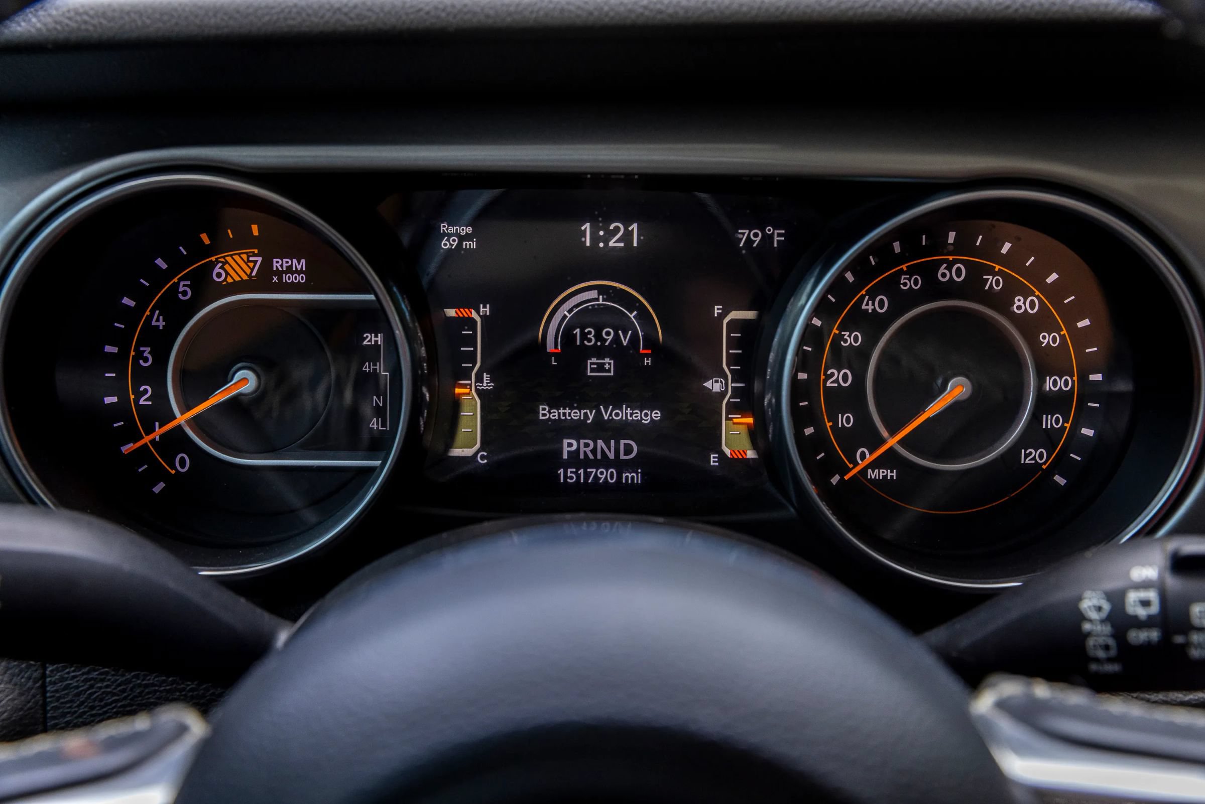 Used 2019 Jeep Wrangler Unlimited Sahara AWD/4WD image 21