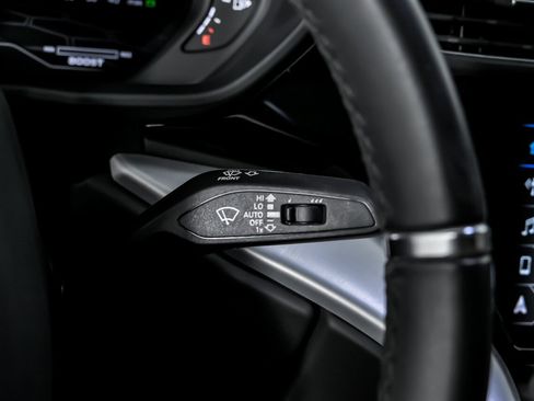 Used 2022 Lamborghini Urus image 33