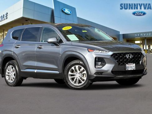 Used 2019 Hyundai Santa Fe SE AWD/4WD image 1