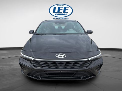 New 2026 Hyundai Elantra Sport FWD image 2